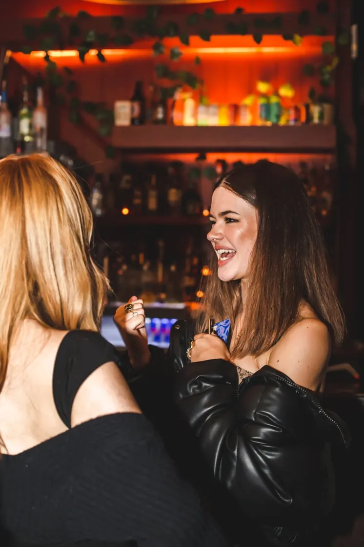La La Land — Windsor — a night at the bar